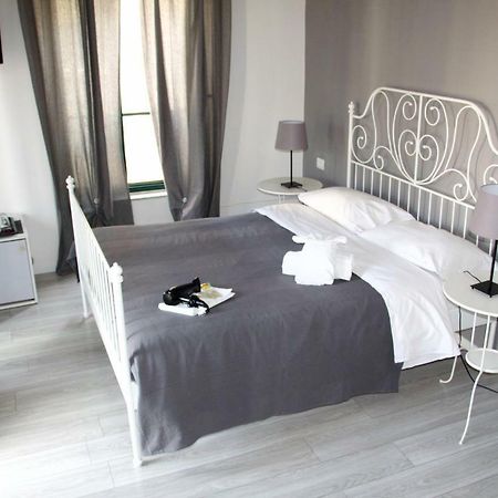Del Toscano Home Catania Bagian luar foto